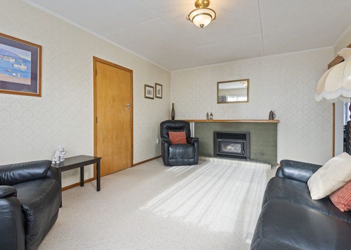  at 10 Ellesmere Crescent, Highbury, Palmerston North
