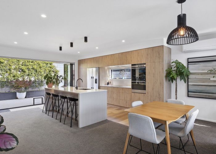  at 4/2 Clayton Street, Saint Clair, Dunedin