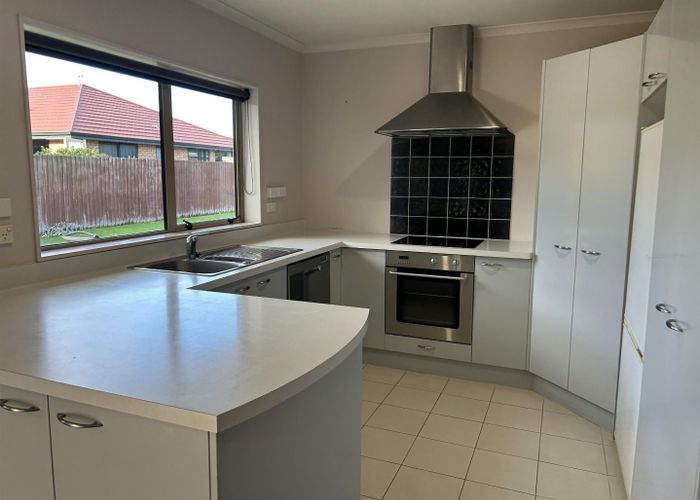  at 6 Marsack Crescent, Halswell, Christchurch City, Canterbury