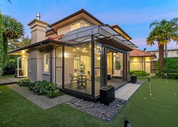  at 18 Taranaki Road, Kohimarama, Auckland City, Auckland