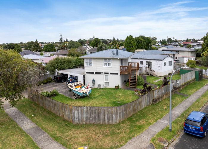  at 64 Megan Avenue, Pakuranga Heights, Manukau City, Auckland