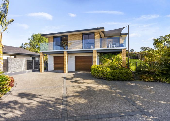  at 34 Charles Dickens Drive, Mellons Bay, Auckland