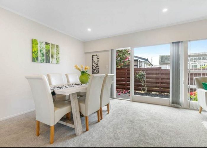  at 4/24 Central Avenue, Papatoetoe, Manukau City, Auckland