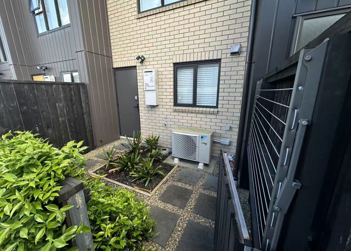  at 55 Manarini Road, Westgate, Waitakere City, Auckland