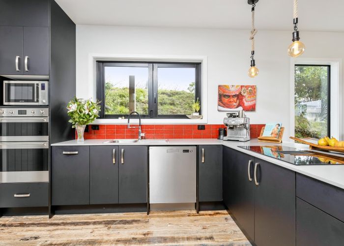  at 20 Balfour Crescent, Castlepoint