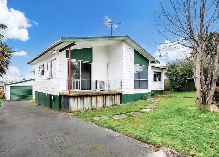  at 93 Hyperion Drive, Randwick Park, Auckland