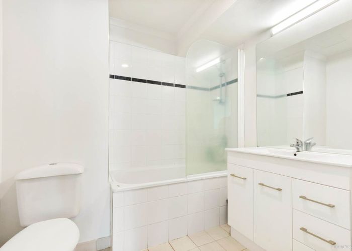  at 9J/1 Emily Place, Auckland Central, Auckland