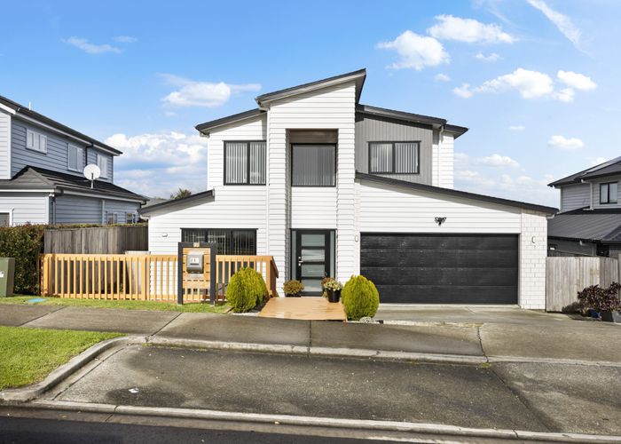  at 25 Nola Dawn Avenue, Papakura, Papakura