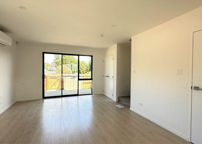 at 133 Lancaster Road, Beach Haven, North Shore City, Auckland