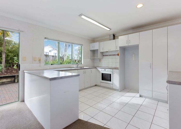  at 6 Millstream Drive, Henderson, Waitakere City, Auckland