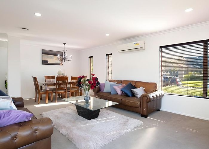  at 4 Stornaway Dr, Flat Bush, Manukau City, Auckland