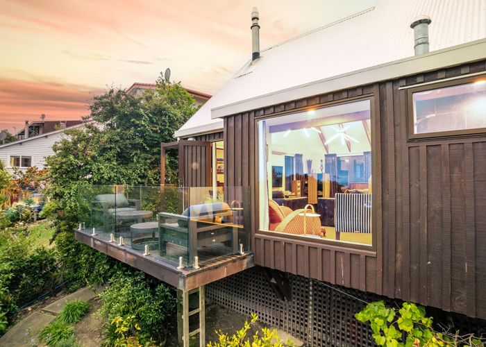  at 245 Cannon Hill Crescent, Mount Pleasant, Christchurch City, Canterbury