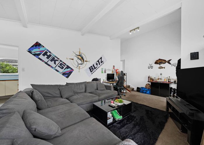  at 8  Malvina Place, Bucklands Beach, Manukau City, Auckland