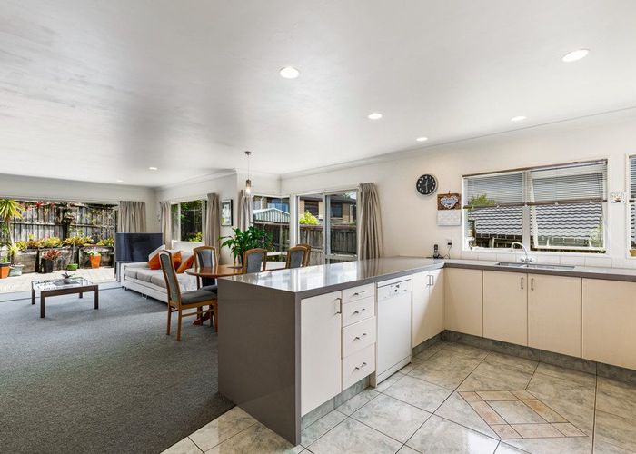  at 5 Ballini Rise, West Harbour, Waitakere City, Auckland