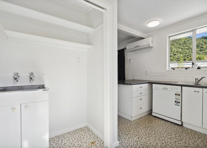  at 9B Gemstone Drive, Birchville, Upper Hutt