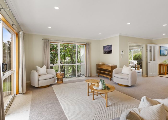  at 5 Dunvegan Rise, East Tamaki Heights, Manukau City, Auckland