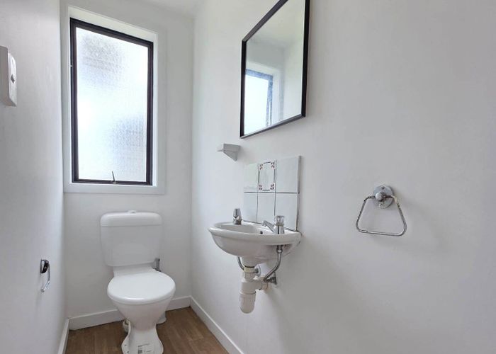  at 34 Saintly Lane, Avondale, Auckland City, Auckland