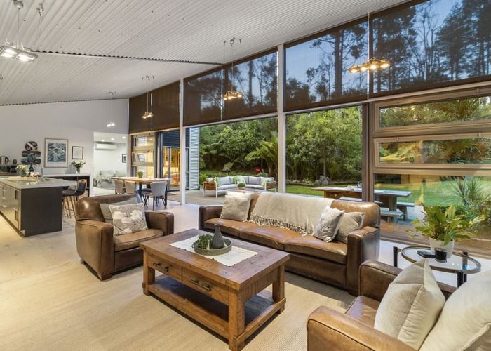  at 287 Whitehills Road, Silverdale