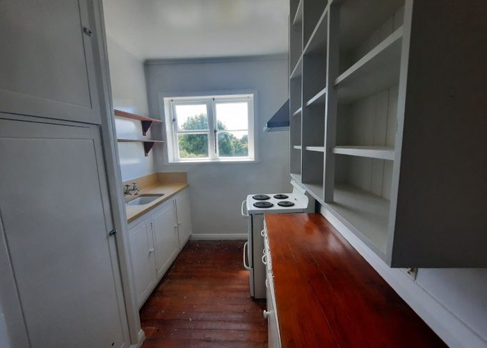  at 31 Hanlon Crescent, Narrow Neck, North Shore City, Auckland