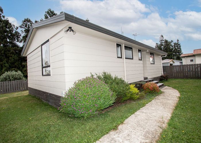  at 21B Purcell Place, Melville, Hamilton, Waikato