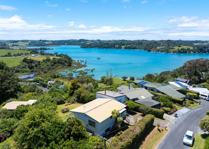  at 3 Lysnar Road, Matakana, Rodney, Auckland