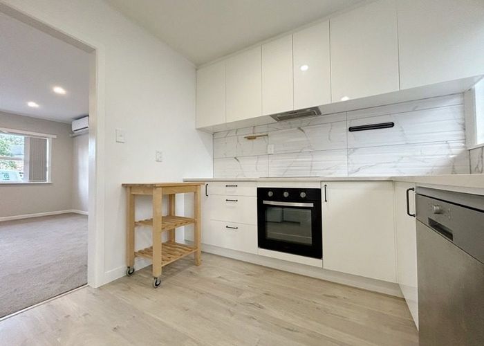  at 8/18 Harding Avenue, Mount Wellington, Auckland City, Auckland