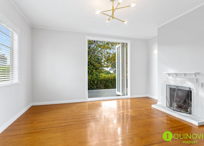  at 17 Kawau Rd, Greenlane, Auckland City, Auckland