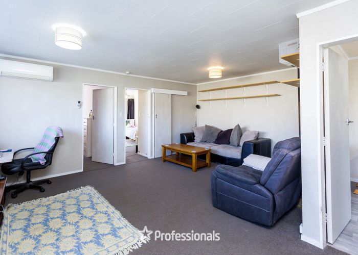  at 6b Indiana Grove, Totara Park, Upper Hutt, Wellington