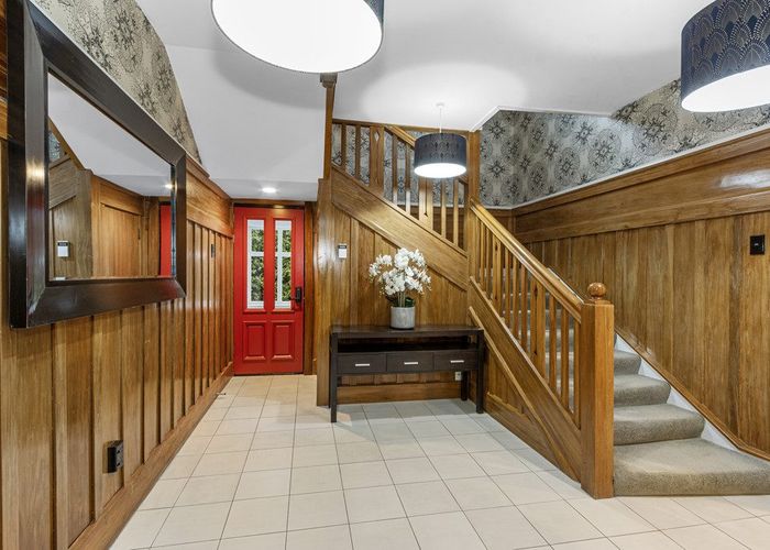  at 5 Hamilton Avenue, Ilam, Christchurch