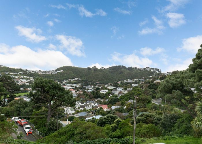  at 36 Awa Road, Miramar, Wellington