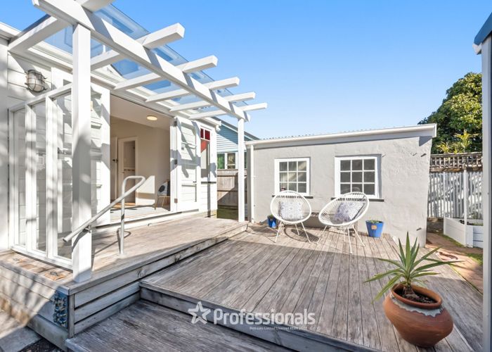 at 17 William Street, Petone, Lower Hutt, Wellington