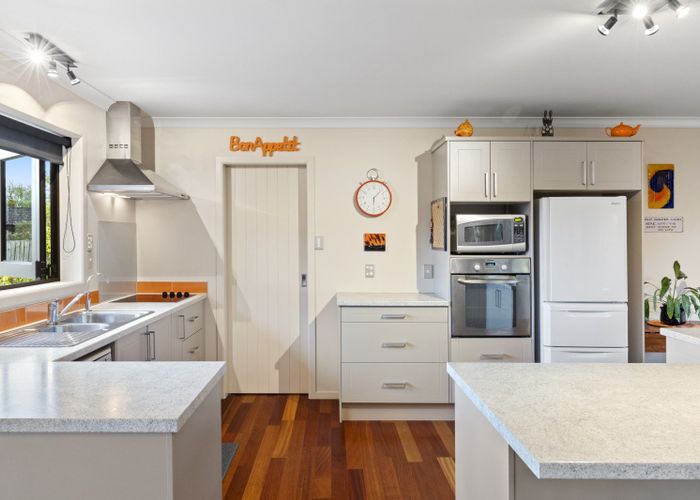 at 10 Evans Court, Pukekohe