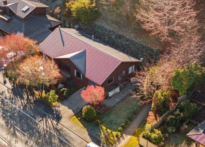  at 33 McDonnell Road, Arrowtown, Arrowtown