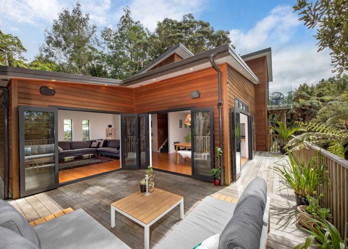  at 410A Scenic Drive, Waiatarua, Auckland