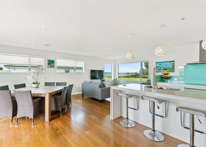  at 477 Te Atatu Road, Te Atatu Peninsula, Auckland