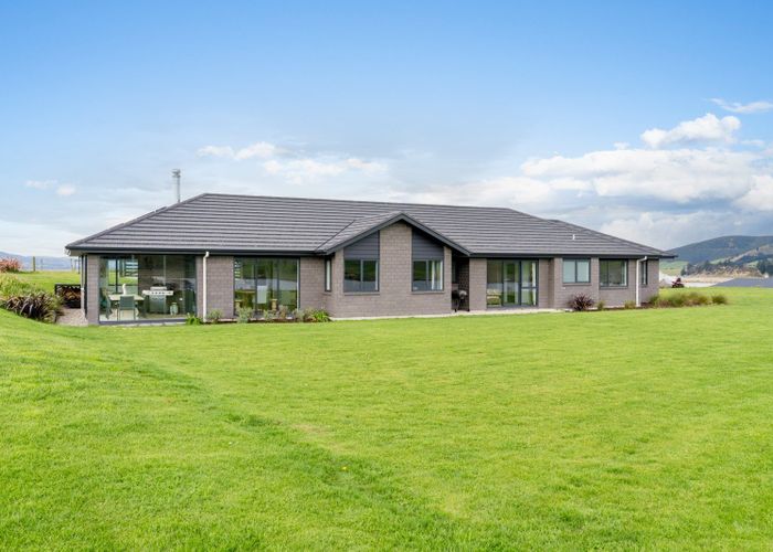  at 258 Baker Road, Berwick Forest