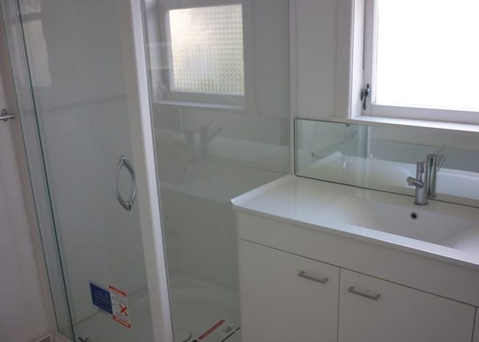  at 59 Ellice Road, Totara Vale, Auckland