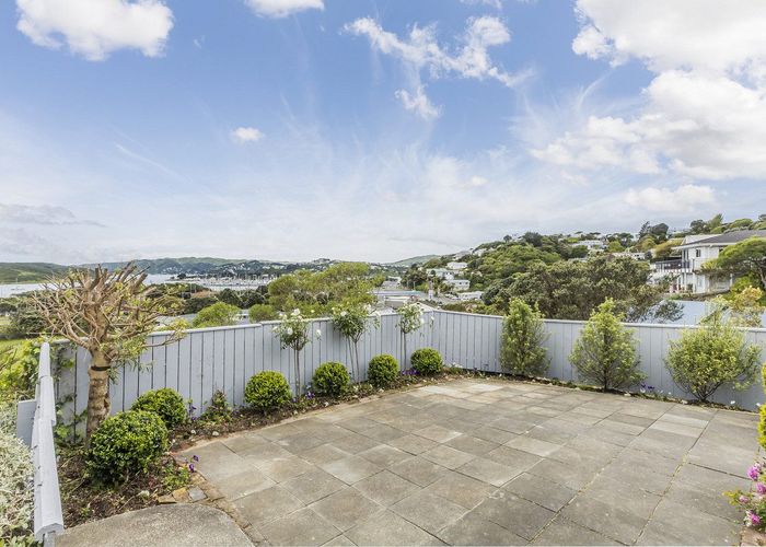  at 4A & 4B Whitianga View, Paremata, Porirua, Wellington