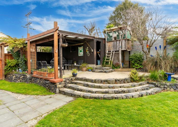  at 7 Byron Street, Mornington, Dunedin