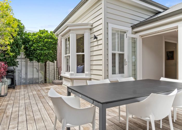  at 17 Ohinerau Street, Remuera, Auckland