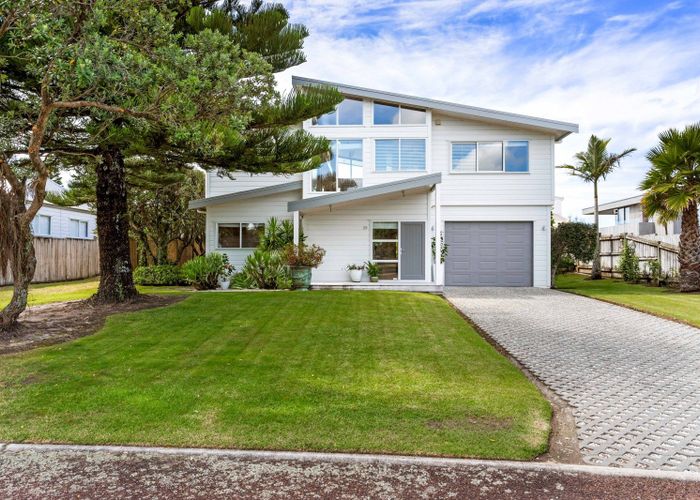  at 28 Champion Place, Pauanui, Thames-Coromandel, Waikato