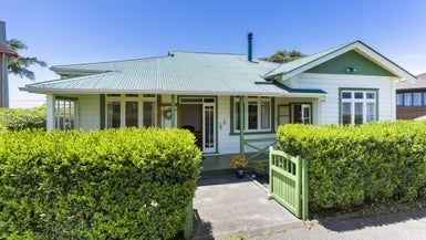  at 21 Farquhar Road, Glendene, Auckland