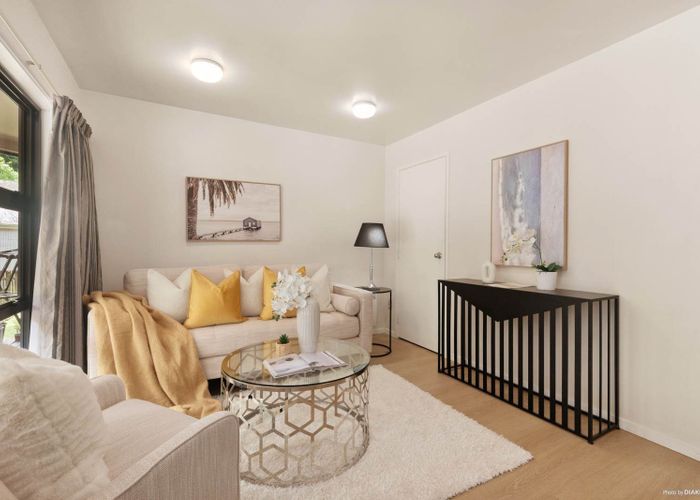  at 3/5 The Avenue, Albany, North Shore City, Auckland