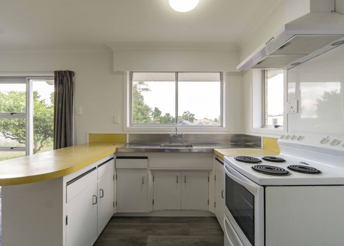  at 142 Clarkin Road, Fairfield, Hamilton, Waikato