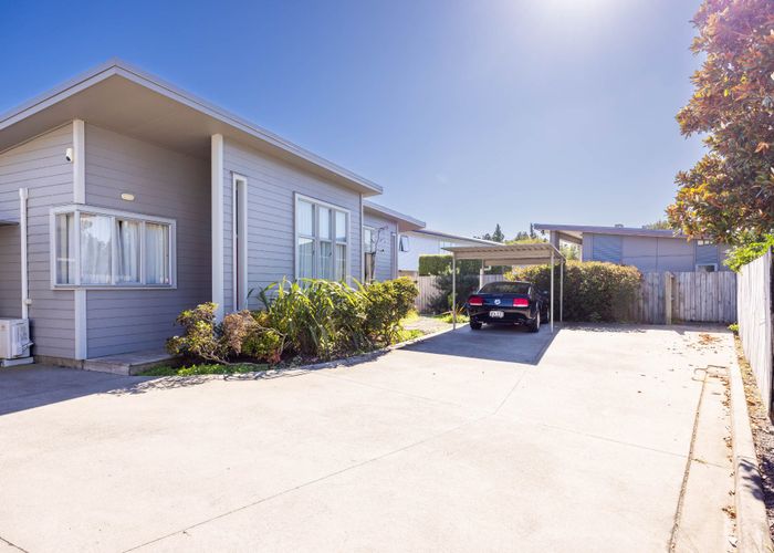  at 37D Jones Crescent, Melville, Hamilton, Waikato