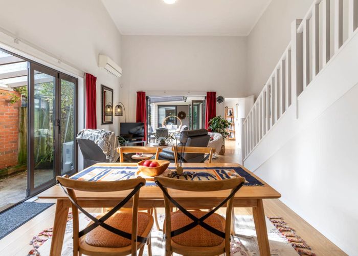 at 23  Whekau Drive, Takanini, Papakura, Auckland
