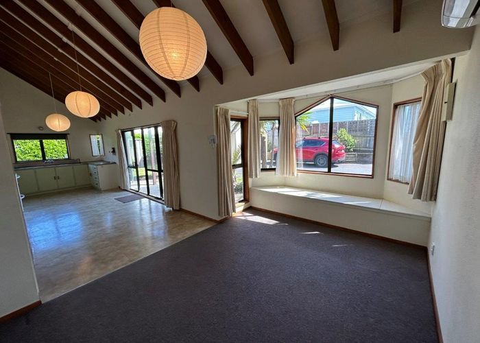  at 698B Papamoa Beach Road, Papamoa Beach, Papamoa