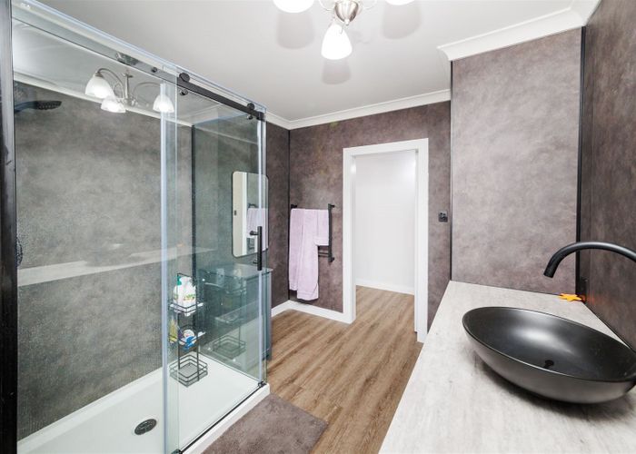  at 6 Collins Crescent, Feilding, Feilding