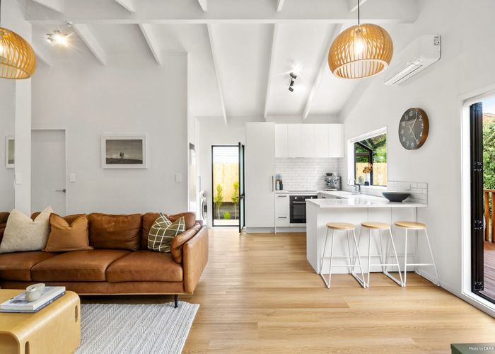  at 2/179 Blockhouse Bay Road, Avondale, Auckland