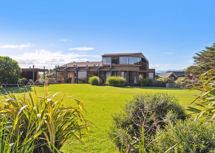  at 71-73 Rodney Avenue, Te Horo, Kapiti Coast, Wellington